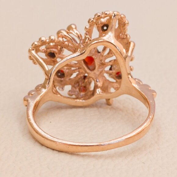 1970s 10k Gold Garnet Butterfly Cocktail Ring · Size 5.75 - Picture 7 of 13